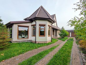 Dom-"Zameczek", niepowtarzalna bryła budynku, b.db lokalizacja, Brzeźno/Konin - Na sprzedaż  dom  : Brzeźno