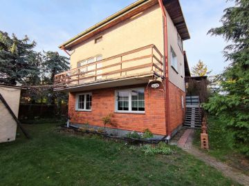 Przestronny dom wraz z garażem w spokojnej okolicy, Konin-Pawłówek - Na sprzedaż  dom  : Konin