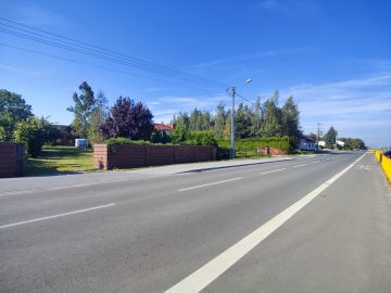 Sprzedam dom z bali na dużej działce w okolicy jeziora - Na sprzedaż  dom  : Brzeźniak