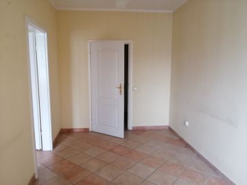 Wynajmę lokal biurowo-usługowy, centrum miasta, 1 piętro - Na wynajem  lokal: usługowy  , biurowy : Konin
