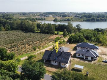 Dom w trakcie budowy w sąsiedztwie jezior i stawów-Mąkolno, gm. Sompolno - Na sprzedaż  dom  : Mąkolno