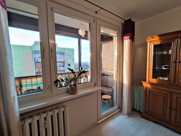 Mieszkanie po remoncie z dużym balkonem i panoramicznym widokiem - Na sprzedaż  mieszkanie  , mieszkanie : Konin