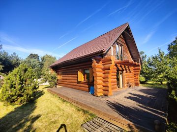 Sprzedam dom z bali na dużej działce w okolicy jeziora - Na sprzedaż  dom  : Brzeźniak