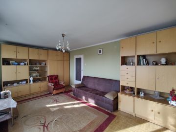 Na sprzedaż przestronne mieszkanie z balkonem - Kleczew - Na sprzedaż  mieszkanie  : Kleczew