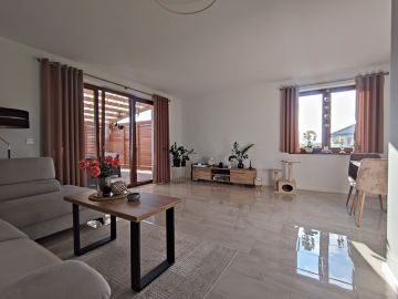 Nowoczesny dom, duża działka, dwustanowiskowy garaż, gm. Stare Miasto - Na sprzedaż  dom  : Janowice