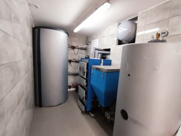 Nowoczesny dom, duża działka, dwustanowiskowy garaż, gm. Stare Miasto - Na sprzedaż  dom  : Janowice