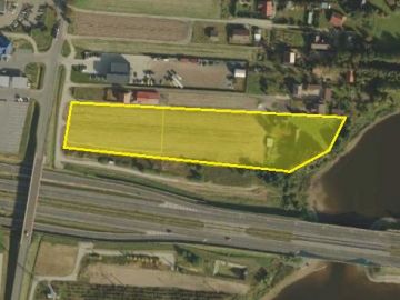 Teren inwestycyjny o pow. 1.64 ha w sąsiedztwie węzła Modła Królewska autostrady A2 - Na sprzedaż  działka inwestycyjna  : Modła Królewska