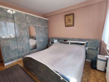 Sprzedam funkcjonalny i przestrzenny dom na osiedlu w Kłodawie - Na sprzedaż  dom  : Kłodawa