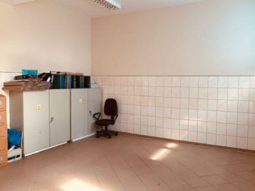 Na sprzedaż zabudowany teren inwestycyjny k. Konina - Na sprzedaż  lokal produkcyjny   : Zarzewek