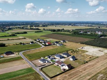 Nowoczesny dom, duża działka, dwustanowiskowy garaż, gm. Stare Miasto - Na sprzedaż  dom  : Janowice