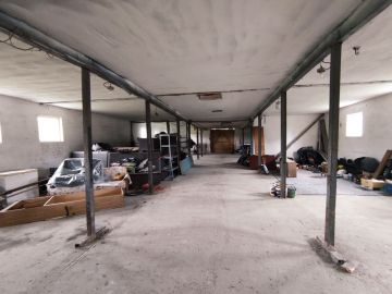 Nieruchomość komercyjna 1250 m2 budynków, działka 7354 m2, gm. Rychwał - Na sprzedaż  lokal: usługowy  , magazynowy , produkcyjny : Modlibogowice