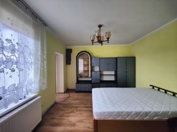 Sprzedam parterowy dom w Radolinie, gm. Golina - Na sprzedaż  dom  : Radolina